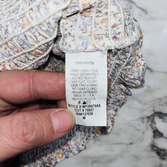 NWT Altar’d State Smocked Top Puff Sleeves White Women M Boho Cottagecore Floral - Picture 5 of 5